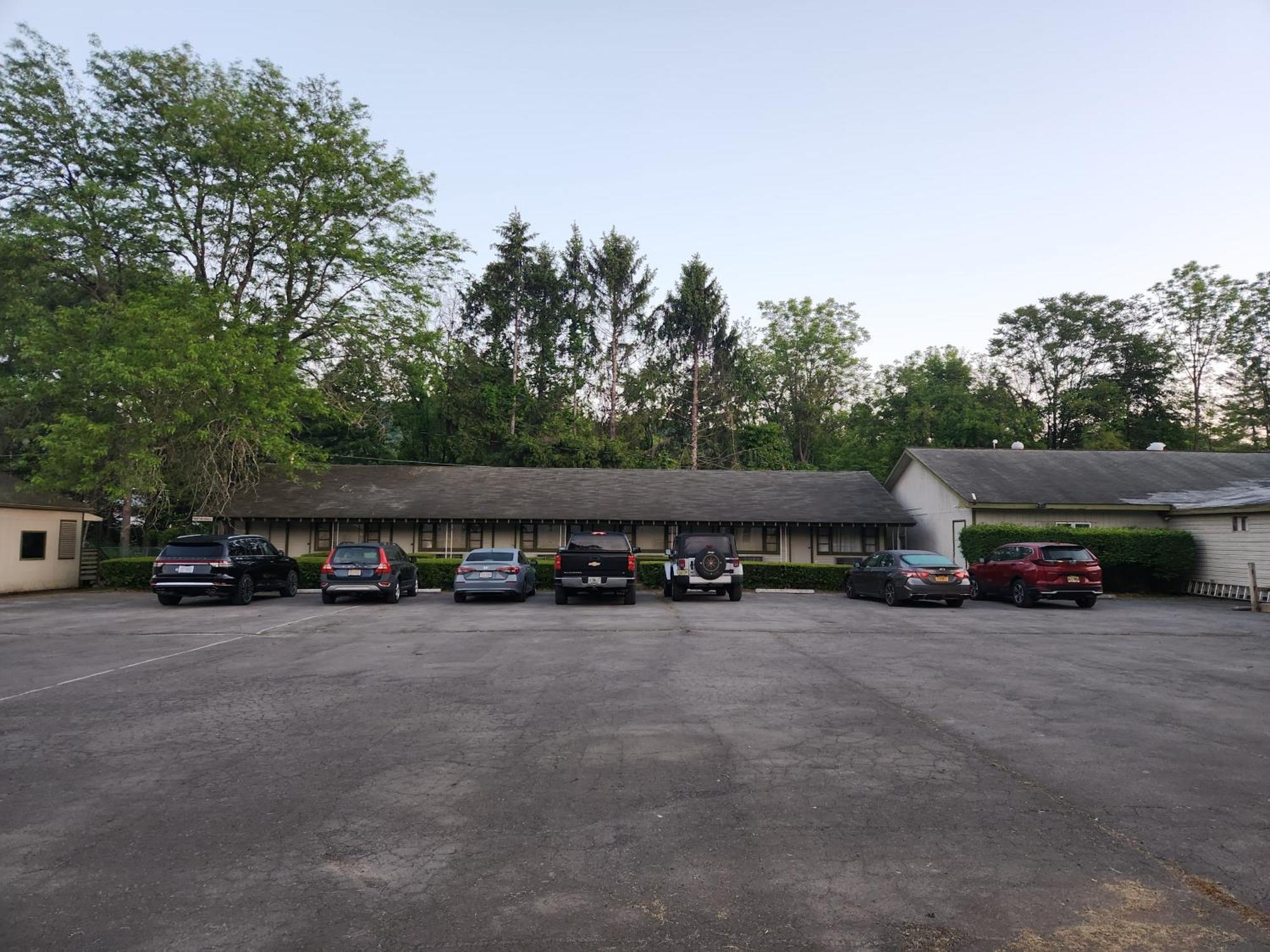 Hotel Glenwood & Conference Center